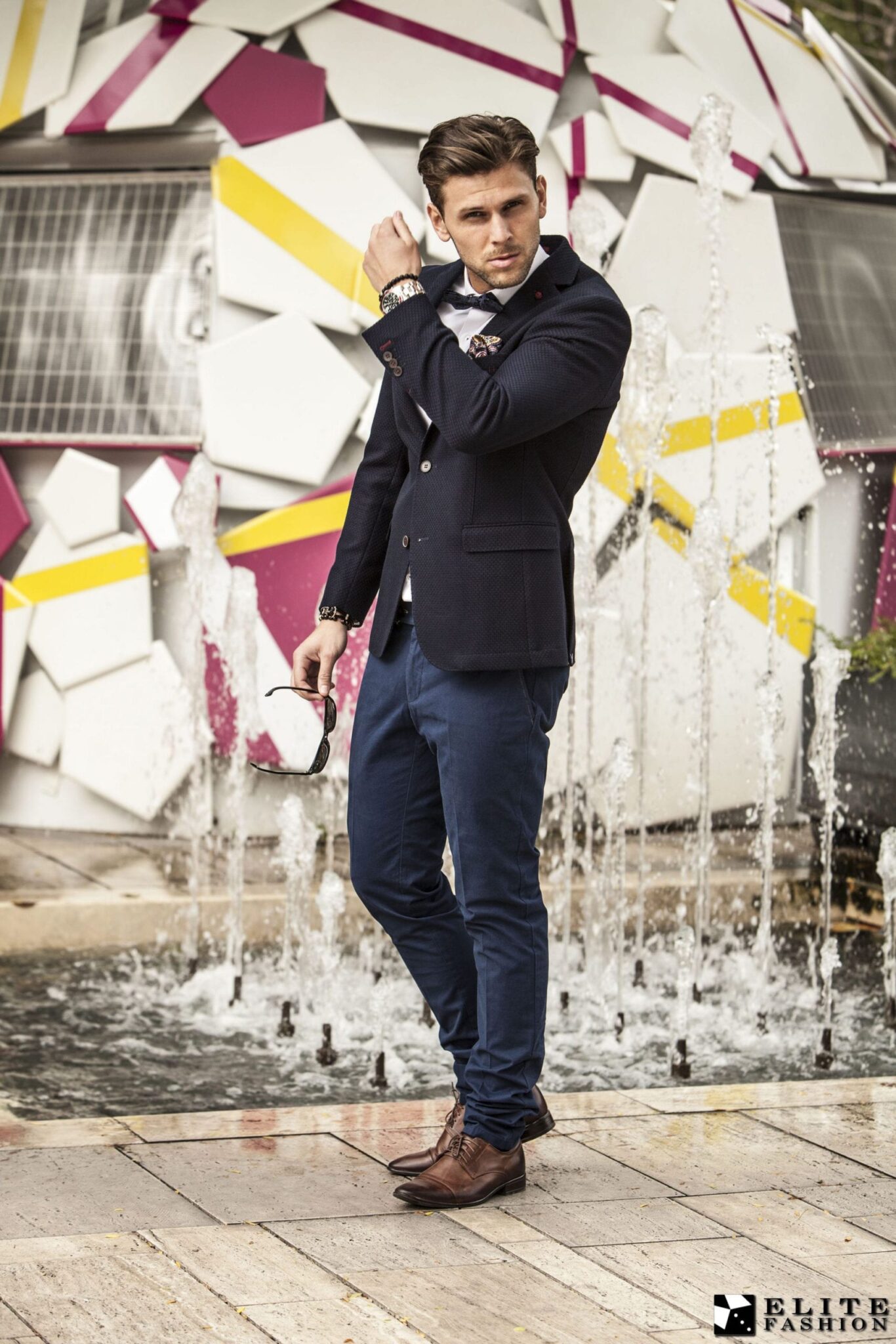 Az ősz mosolya t&aacute;ncol