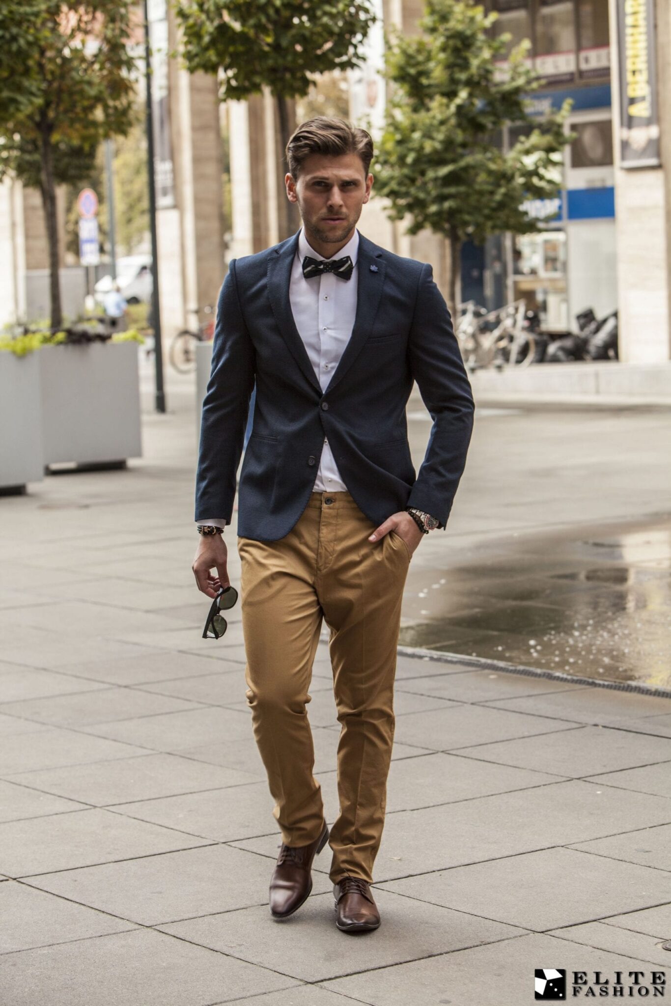 Az ősz mosolya t&aacute;ncol