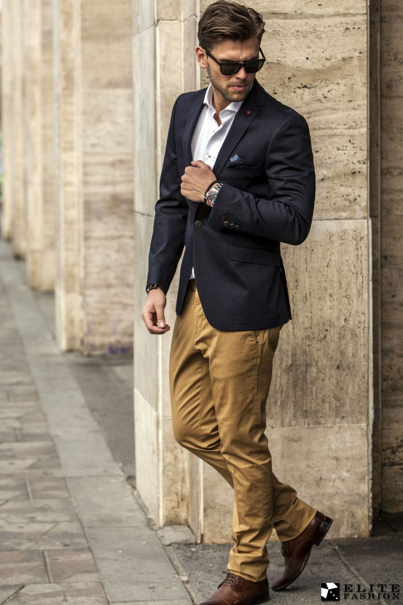 Az ősz mosolya t&aacute;ncol