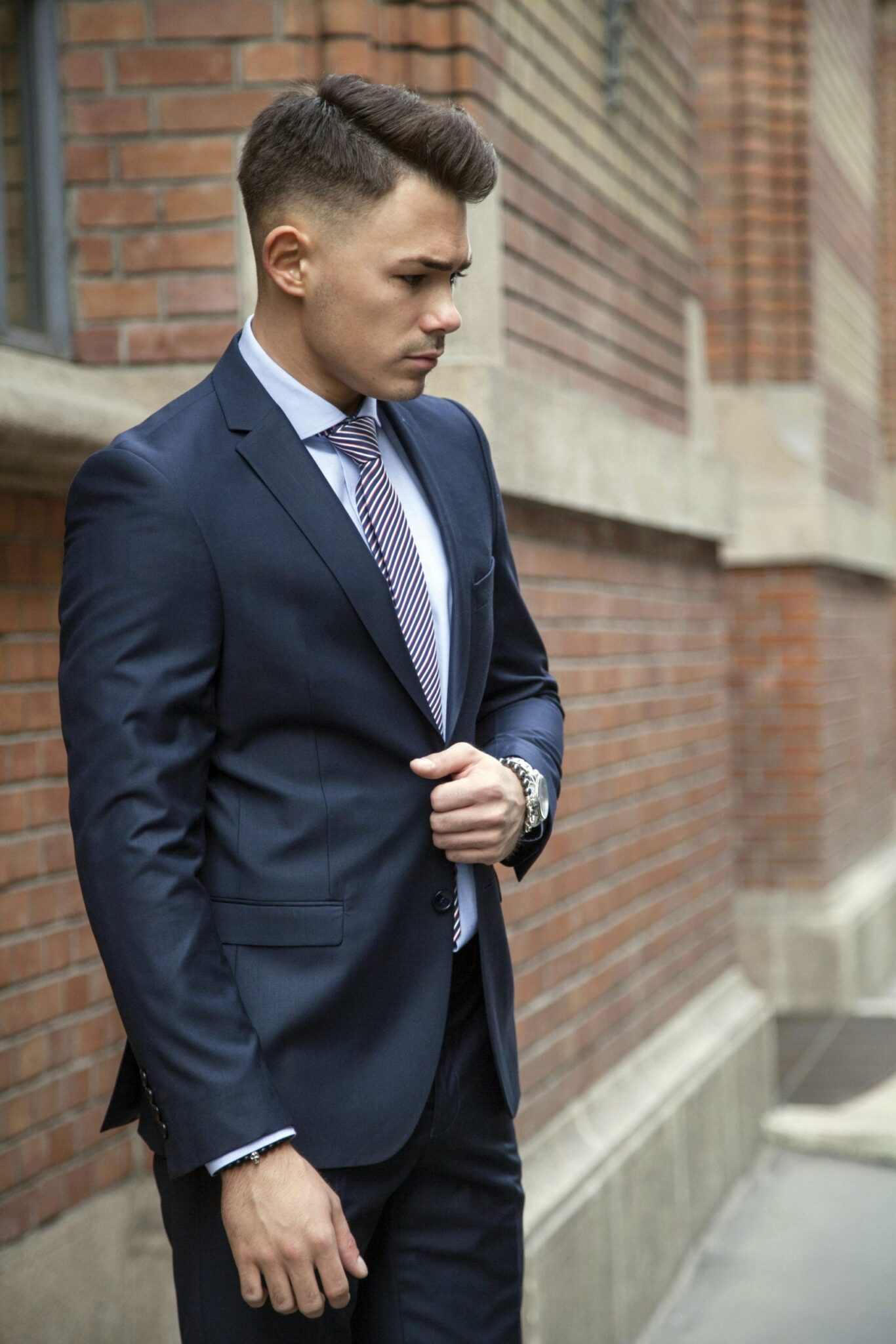 Slim Fit &Ouml;lt&ouml;ny&ouml;k Vil&aacute;ga