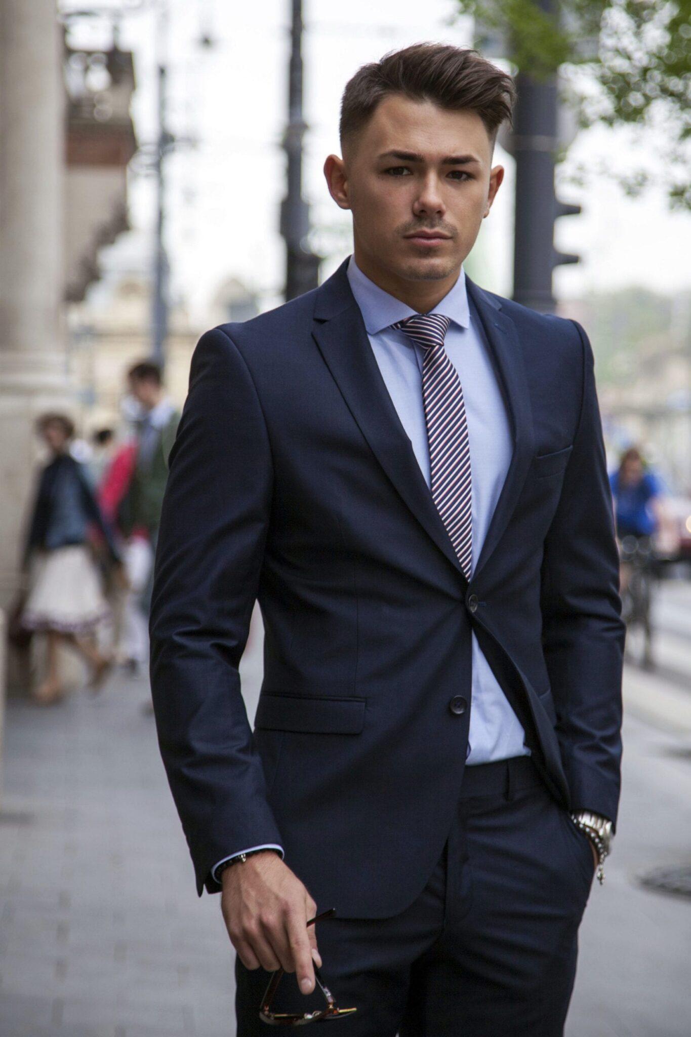 Slim Fit &Ouml;lt&ouml;ny&ouml;k Vil&aacute;ga