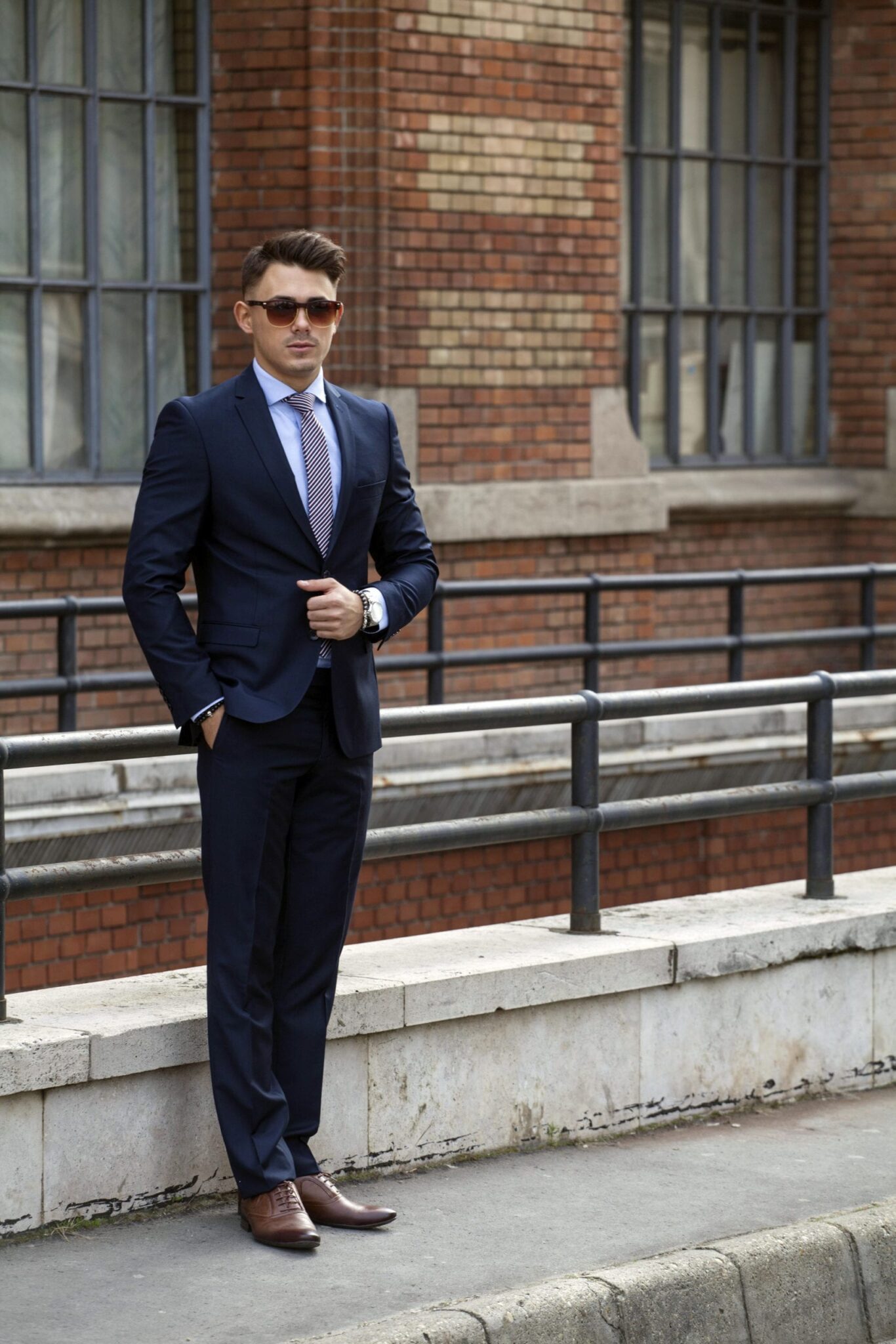 Slim Fit &Ouml;lt&ouml;ny&ouml;k Vil&aacute;ga