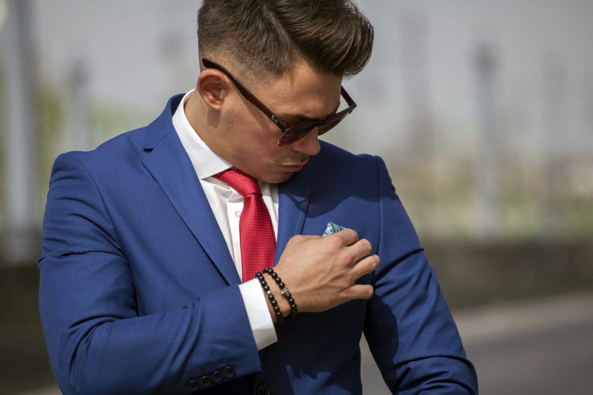 Slim Fit &Ouml;lt&ouml;ny&ouml;k Vil&aacute;ga