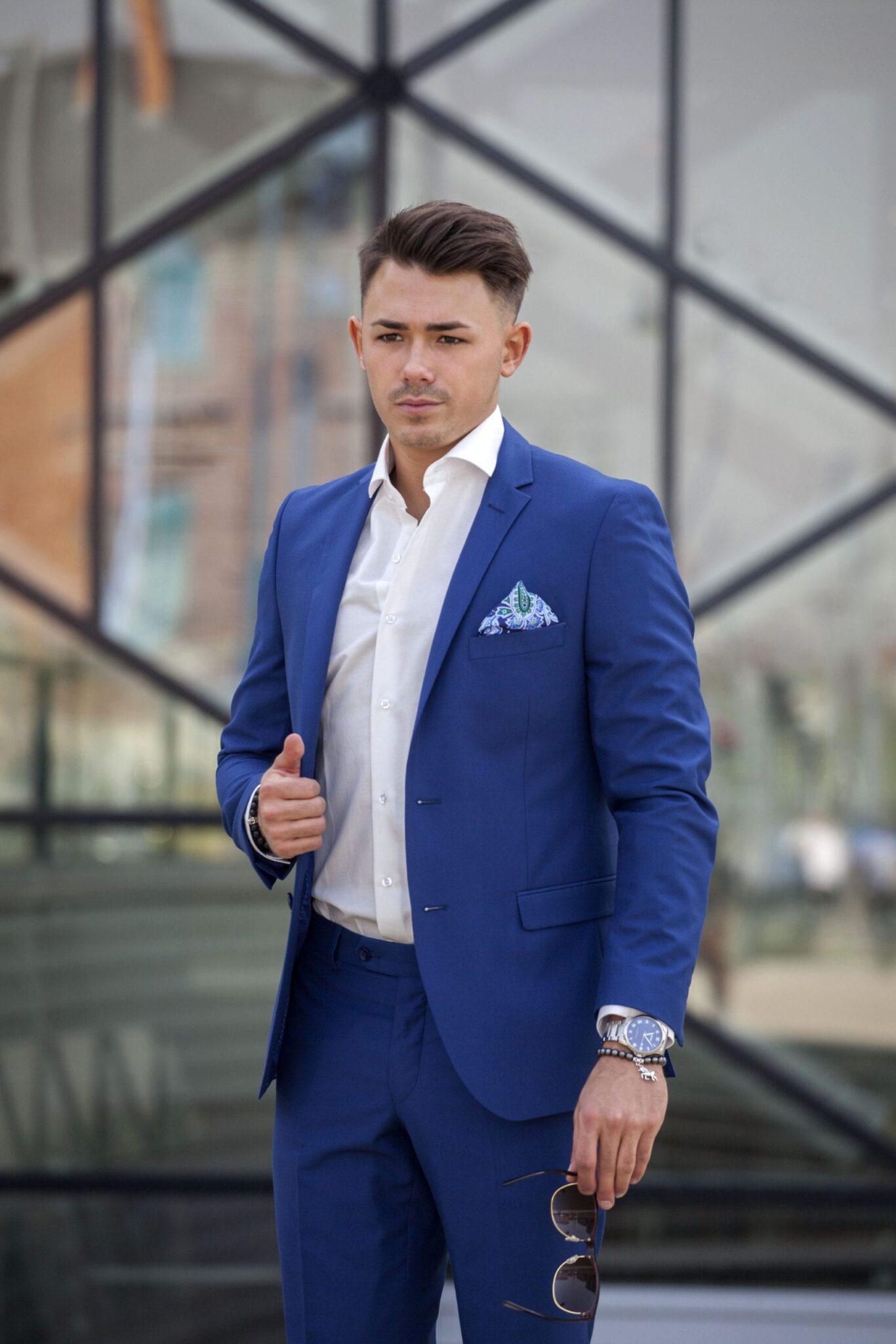 Slim Fit &Ouml;lt&ouml;ny&ouml;k Vil&aacute;ga