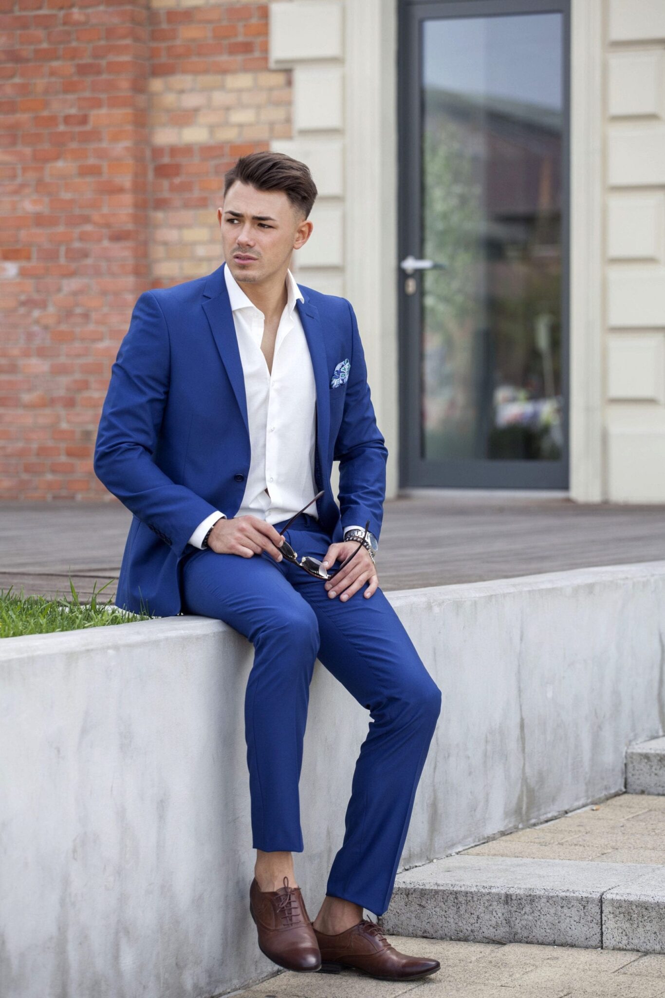 Slim Fit &Ouml;lt&ouml;ny&ouml;k Vil&aacute;ga