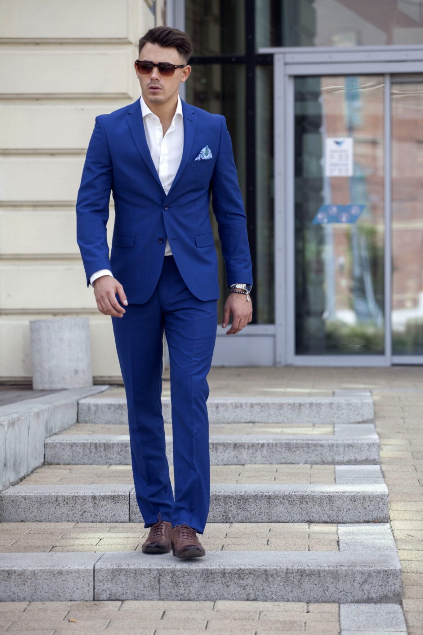 Slim Fit &Ouml;lt&ouml;ny&ouml;k Vil&aacute;ga