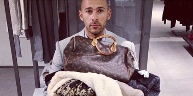 P&eacute;nzt&aacute;rca k&iacute;m&eacute;lő tr&uuml;kk&ouml;k le&aacute;raz&aacute;skor