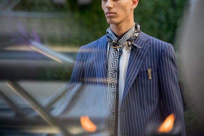 Egyenesen a kifut&oacute;r&oacute;l: Ezt hordod majd tavasszal New York, Mil&aacute;n&oacute; &eacute;s London szerint