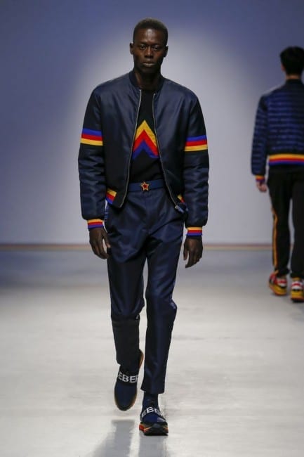 Mit ments &aacute;t az &ouml;lt&ouml;zk&ouml;d&eacute;sedbe a retr&oacute; korszakb&oacute;l 2017-ben?