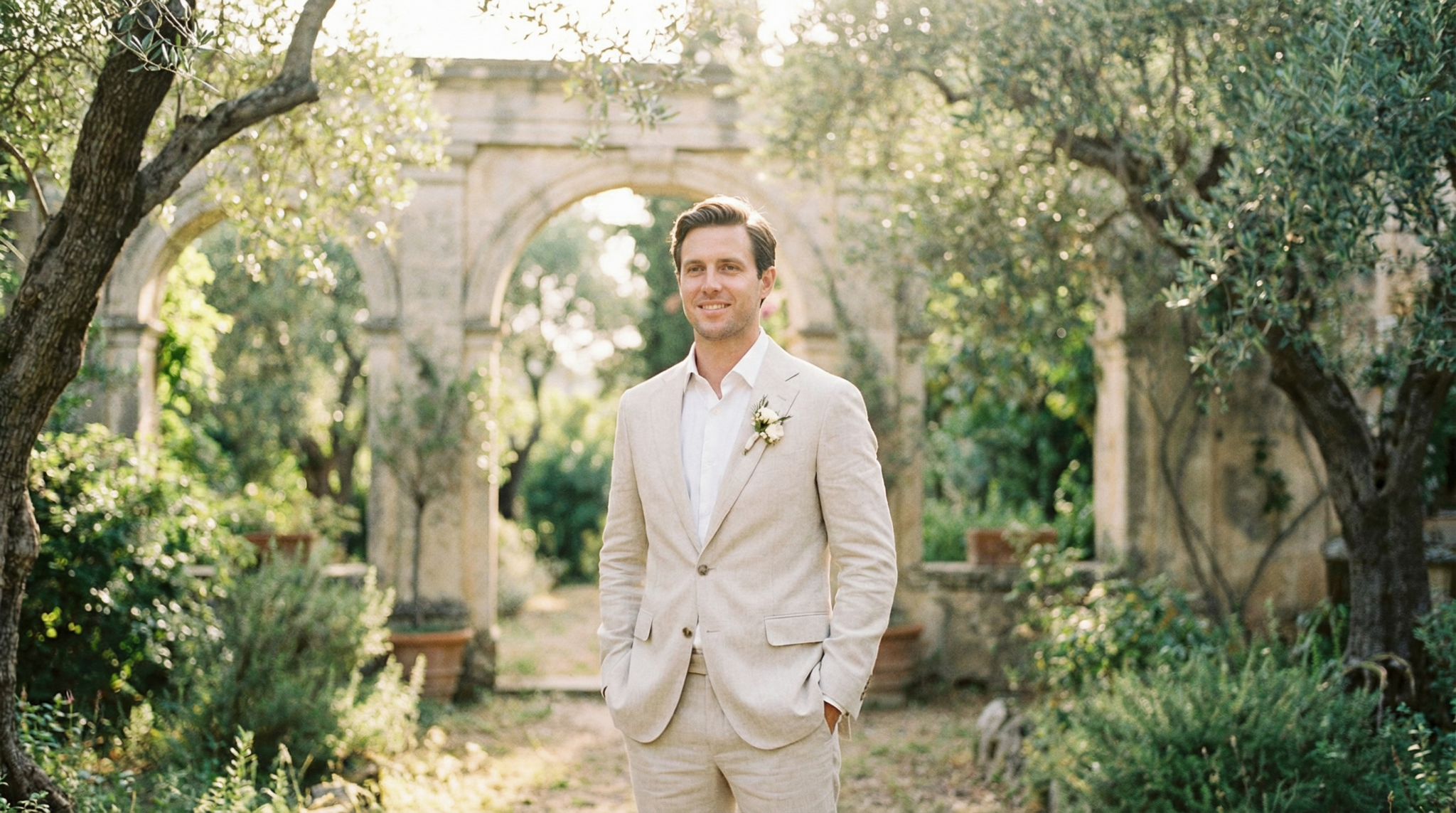 2026 Esküvői Öltöny Trendek: Légy Stílusos Vőlegény a Nagy Napon!